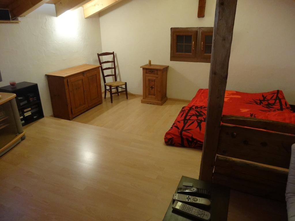 Chalet Edelweiss Hérémence Szoba fotó