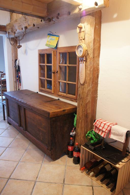 Chalet Edelweiss Hérémence Szoba fotó
